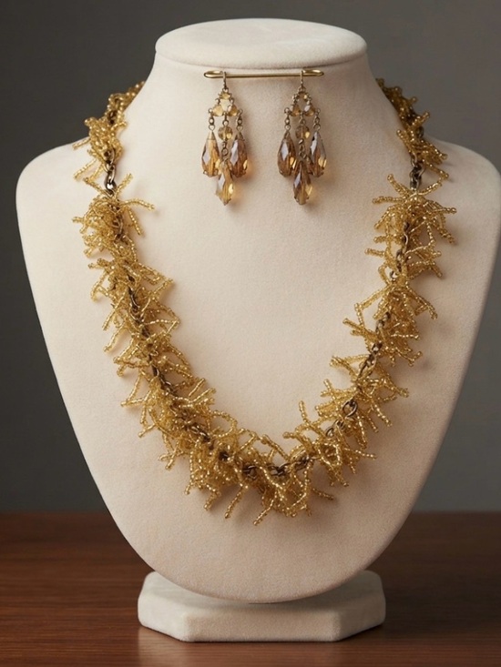 Jewelry - Gold Beaded Jewelry Set